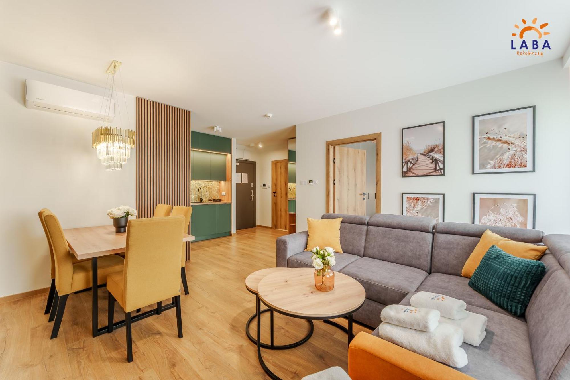 Laba Kolobrzeg Apartamenty Kollataja Z Parkingiem 外观 照片