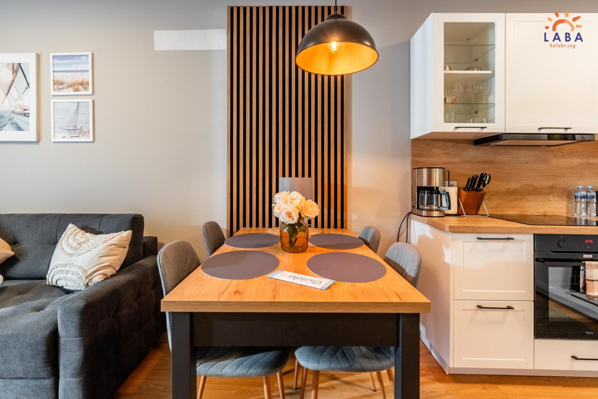 Laba Kolobrzeg Apartamenty Kollataja Z Parkingiem 外观 照片