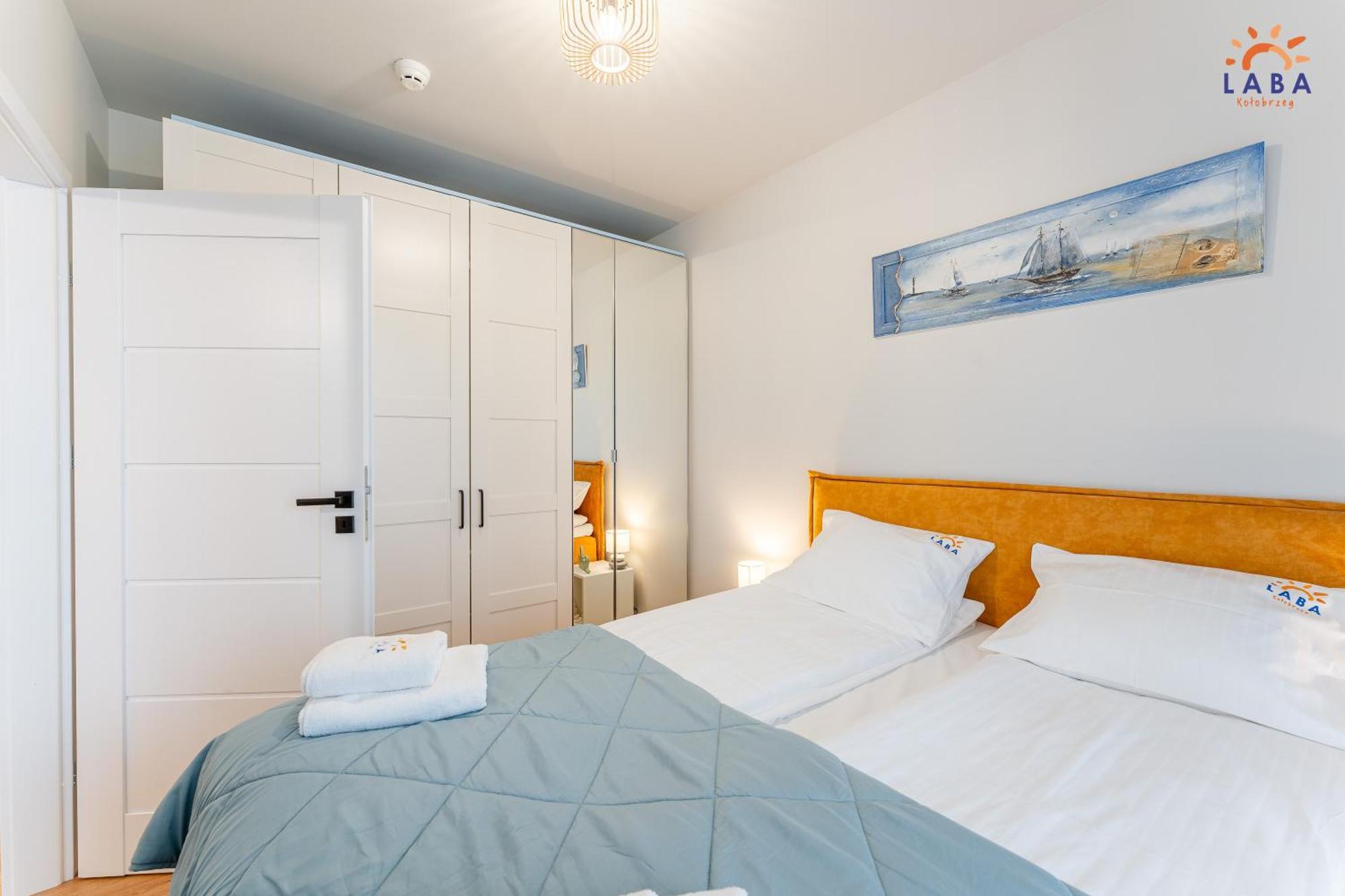 Laba Kolobrzeg Apartamenty Kollataja Z Parkingiem 外观 照片